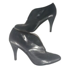 Calvin Klein Black Leather V Cut Pointed‎ Toe Stiletto Heel Booties Size 9.5M